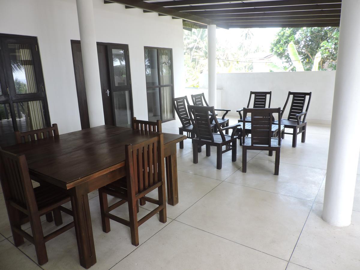 Seachange Talpe Exterior photo